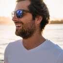 Handsome, tall and tanned guy wants to meet shy woman in Brunswick